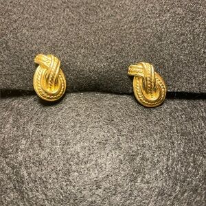 Gold Knot Earrings